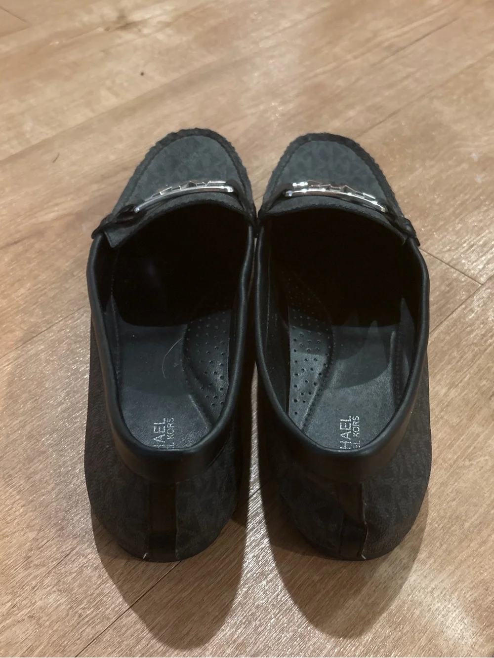 Michael Kors classic black